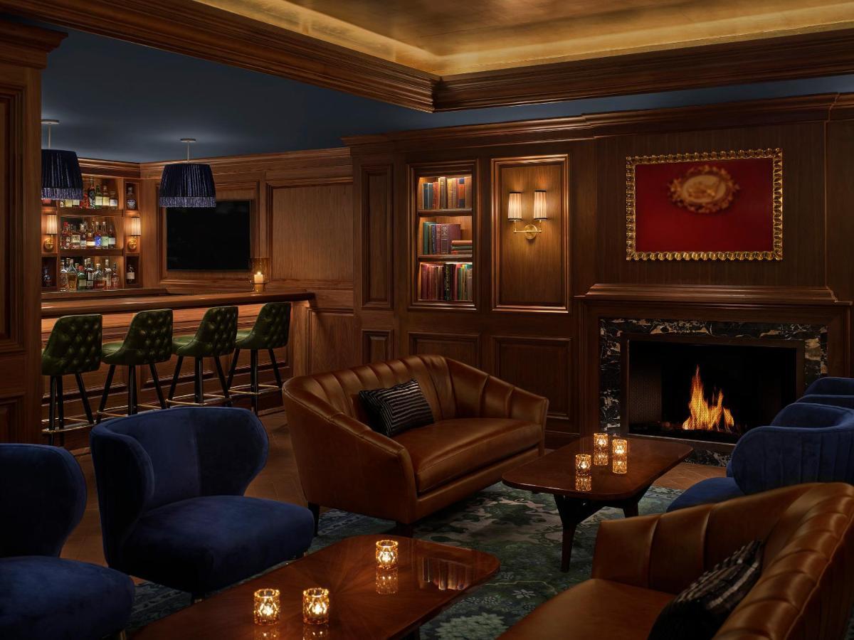 The Newbury Boston Hotel Eksteriør billede The Library at The Ivy